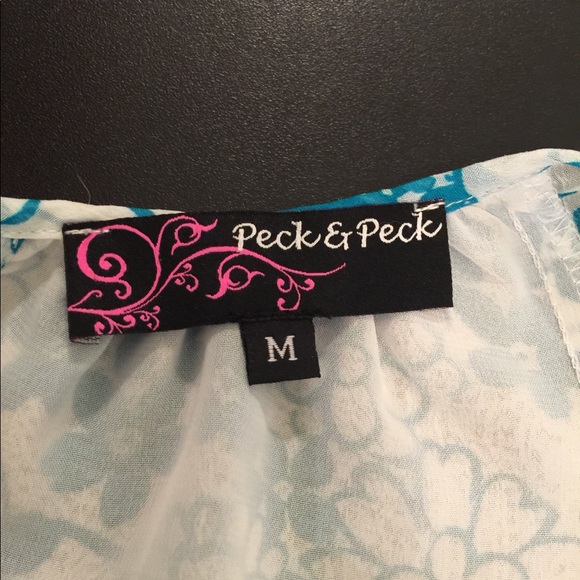 Peck & peck. Cute white with turquoise blouse - Picture 5 of 5